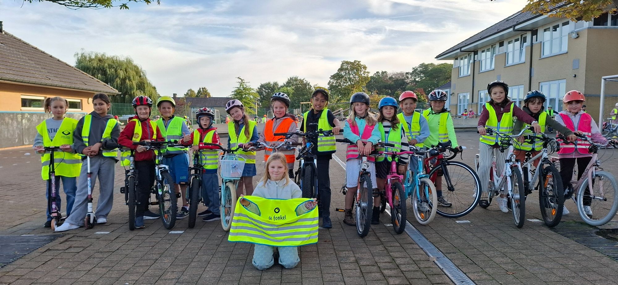 FLUO FONKEL FIETSDAG